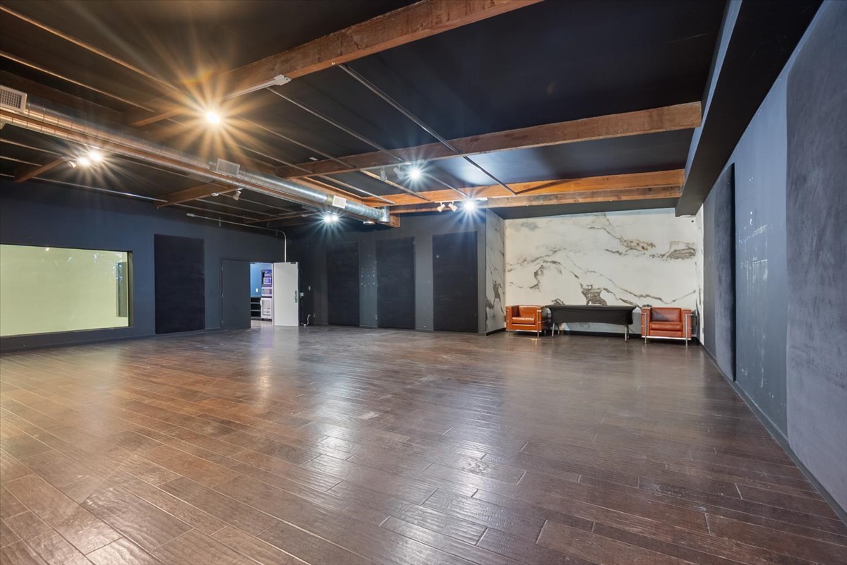 Sound Stage B at Dream Magic Studios, photo 4